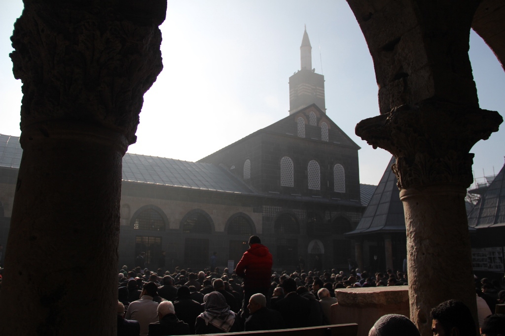 5. Harem-i Şerif: Diyarbakır Ulu Camii 5. Harem-i Şerif: Diyarbakır Ulu Camii